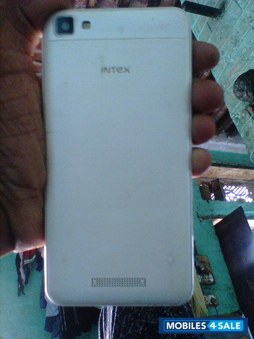 Intex  aqua air