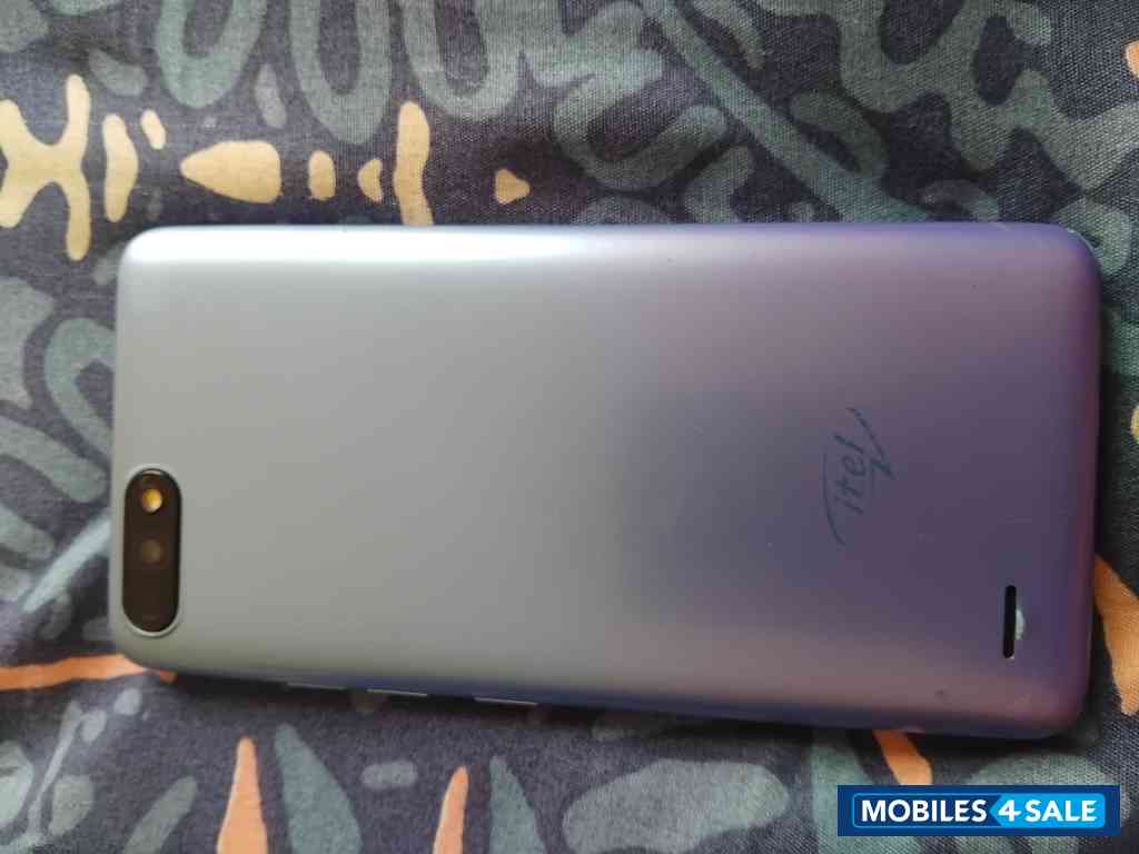 Itel  A52S