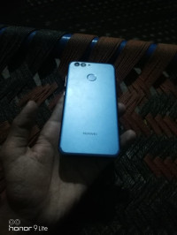 Huawei  Nova2