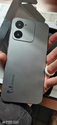 Mobitel  Z4