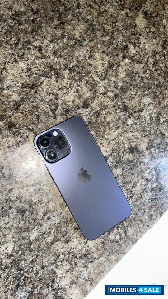 Purple iPhone 14 pro max