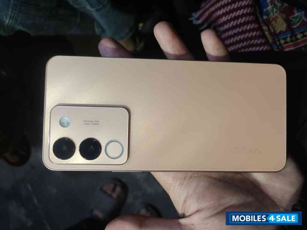 Rose Gold Vivo V29E