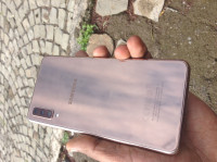 Samsung A7 128/4